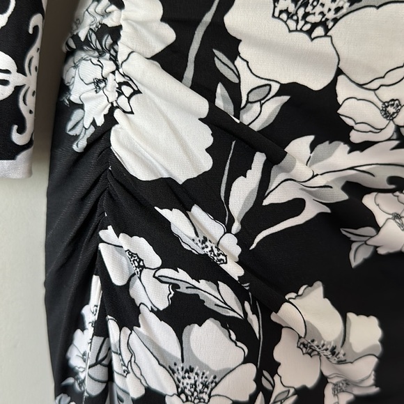 White House Black Market WHBM Black, White floral Swirl Dress Size S - Picture 3 of 12